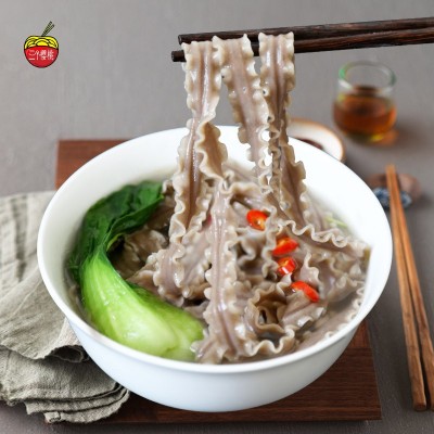 三个樱桃荞麦刀削面宽条烩面油泼拌面火锅餐饮面馆面条整箱批发图4