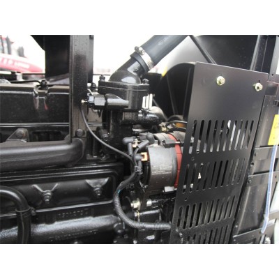 东方红LX1204轮式拖拉机