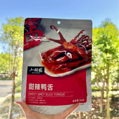 包邮小胡鸭柠檬无骨鸡爪180g大包香辣味无骨鸭掌卤味山M同款零食图3
