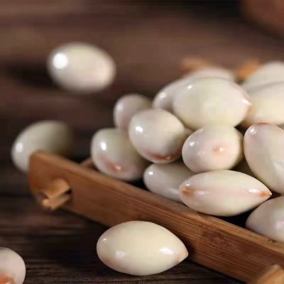 新疆特产酸奶巴旦木仁新品巧克力夹心儿童零食扁桃仁坚果网红奶豆图2