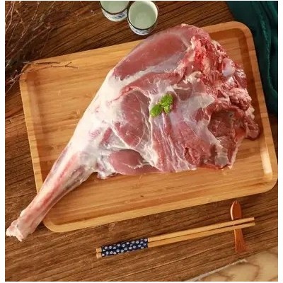 草原生鲜带骨羊后腿1kg图3