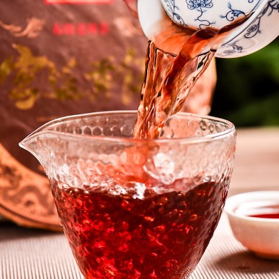 永明茶厂普洱茶熟茶古树宫廷贡饼云南勐海七子饼熟普茶叶黑茶3 57g图4