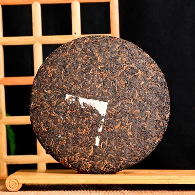 永明茶厂普洱茶第二批【典藏级别】勐宋老树圆茶熟茶357克茶饼图2