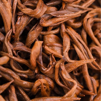 早春金螺红茶全芽头滇红茶蜜香型春茶发手工制作半斤批发图4