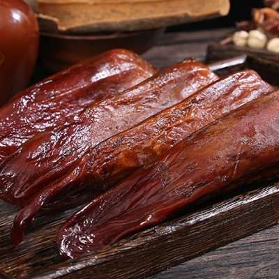 烟熏猪舌头农家柴火烟熏腊肉口条250g 四川腊味厂家批发 一件代发图3