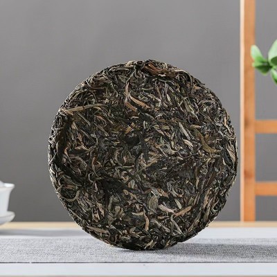 云南普洱茶生茶四大名寨刮风寨一口料357克七子饼现货批发图4