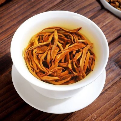 云南凤庆金丝滇红茶蜜香金芽野生古树工夫红茶浓香型茶叶罐装图3