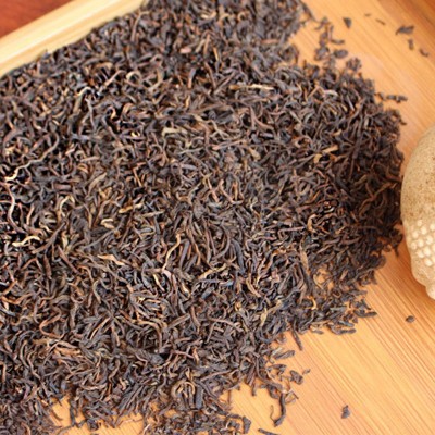云南特产 勐海宫廷普洱散茶 陈香金芽普洱熟茶散装 厂家批发图4