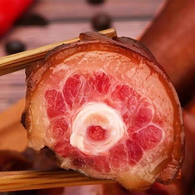 腊猪尾巴烟熏猪尾巴湖北特产腊肉农家烟熏自制猪边角猪尾工厂批发图3