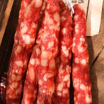 批发可代发广味腊肠煲仔饭咸甜鸡肉广式香肠烤肠广东特产腊味食品图2
