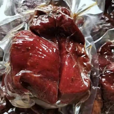 大块肉麻辣五香地摊烟熏酱香猪肉风干牛肉全熟真空大块猪肉一斤包图4