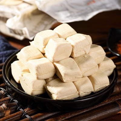 云南豆制品石屏包浆豆腐建水臭豆腐批发油炸烧烤火锅分销产地直发图2