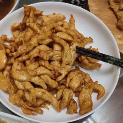 20年加工经验里脊肉饼腌料加香型鼎鼎香甜甜里脊肉饼高于市场普通图4