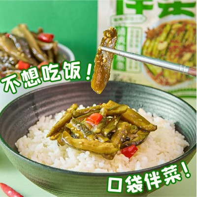 厂家供应128g清爽脆瓜条 蒜香嫩黄瓜榨菜下饭菜咸菜泡菜黄瓜条图3