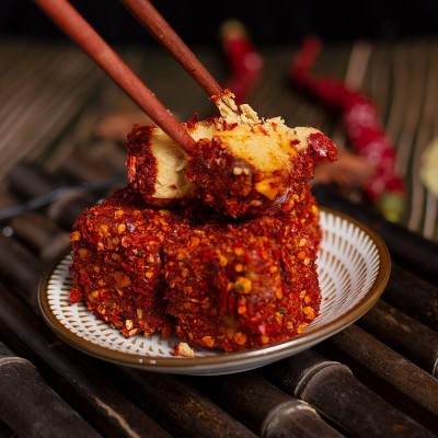 谢三爷麻辣红方豆腐乳818g瓶装豆腐乳干辣椒香辣麻味四川特产批发图3