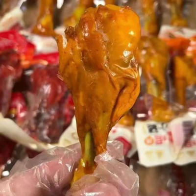 整箱50个盐焗五香小腿王鸭翅根卤味非小鸡腿厂家批发烤翅图4