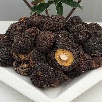 供应黑面菇干货香菇 脱水菇 短脚冬菇黄焖鸡食材 产地批发500克 供应黑面菇干货香菇 脱水菇 短脚冬菇黄焖鸡食材 产地批发500克