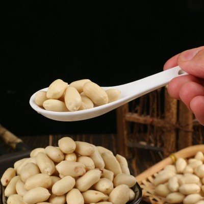 厂家供应脱皮花生米办公室休闲零食新鲜去皮花生米乳白花生米批发图4