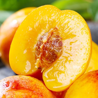 新疆库尔勒沙漠芒果桃新鲜水果当季红皮油桃麻油桃产地直发现货图2