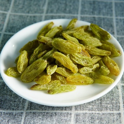 1斤/袋香贵妃绿色绿香妃葡萄干大颗粒散装自然香妃大颗粒新疆直发图2