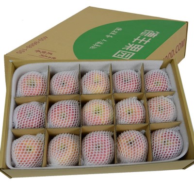 80#以上14-16个/箱烟台苹果套袋精品自家基地霜降后晚采，一级苹图3