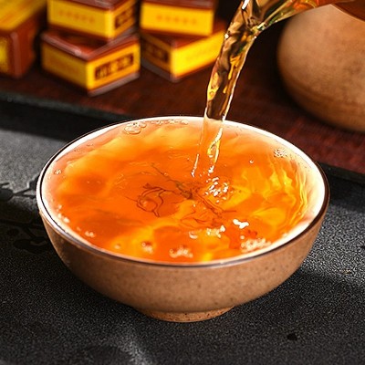 云南普洱茶生普龙园号小金砖生茶400g送礼自留特产厂家景洪古树茶图4