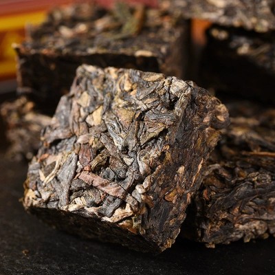 云南普洱茶生普龙园号小金砖生茶400g送礼自留特产厂家景洪古树茶图3