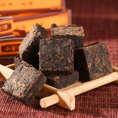 云南普洱茶龙园号小金砖熟茶伴手礼茶叶产地厂家批发茶砖茶饼图3