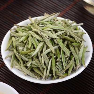 福鼎高山白茶2025新茶白毫银针散茶叶头采银针芽黑檀木礼盒装30罐图4