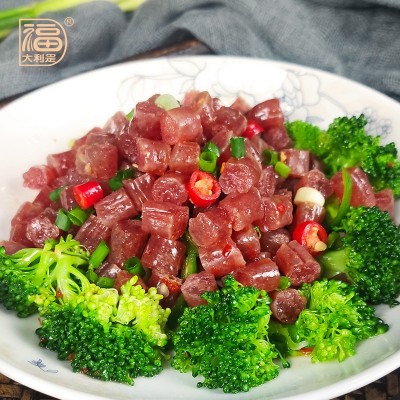 厂家批发小腊肠猪肉广式加热即食迷你腊肠火锅食材烧烤串串小烤肠图3