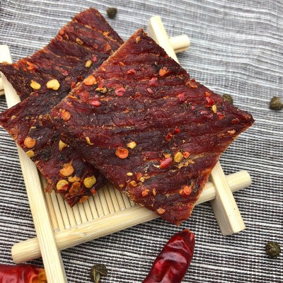 厂家直发风干猪肉四川凉山手撕麻辣猪肉干直供休闲零食批发图3