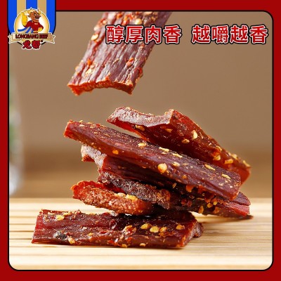 网红零食龙帮藏巴风干猪肉干厂家自销手撕麻辣猪肉干食品批发图2