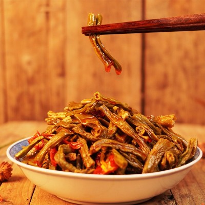 厂家农家自制90g拌面下饭菜炒菜即食香辣豆角干批发辣椒酱家庭装图4